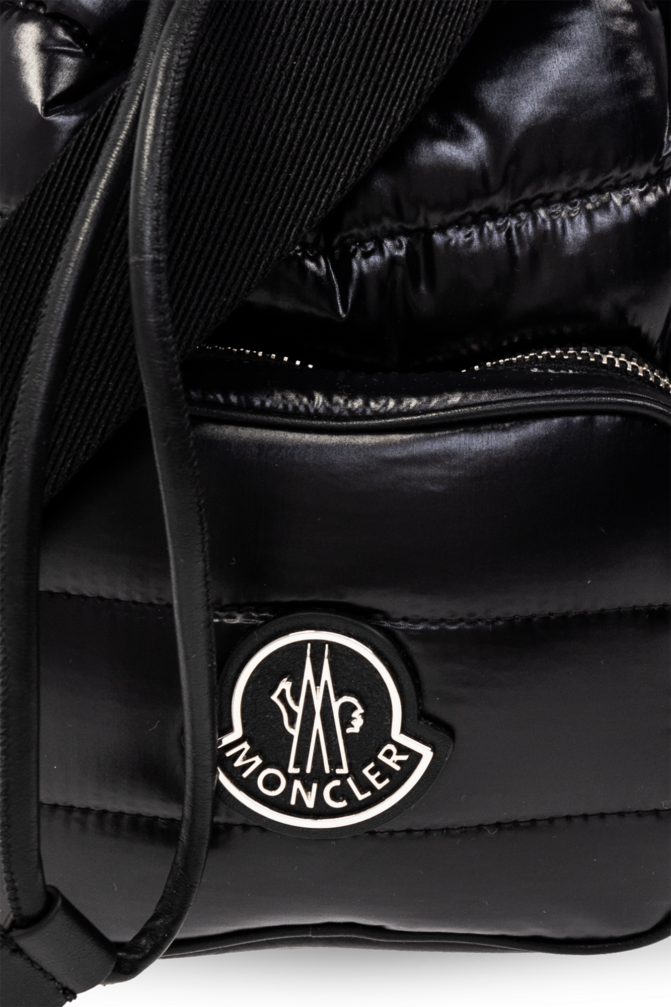 【関税＆送料込み】Moncler Shoulder bags Moncler Bags & Backpacks for Women | Mytheresa